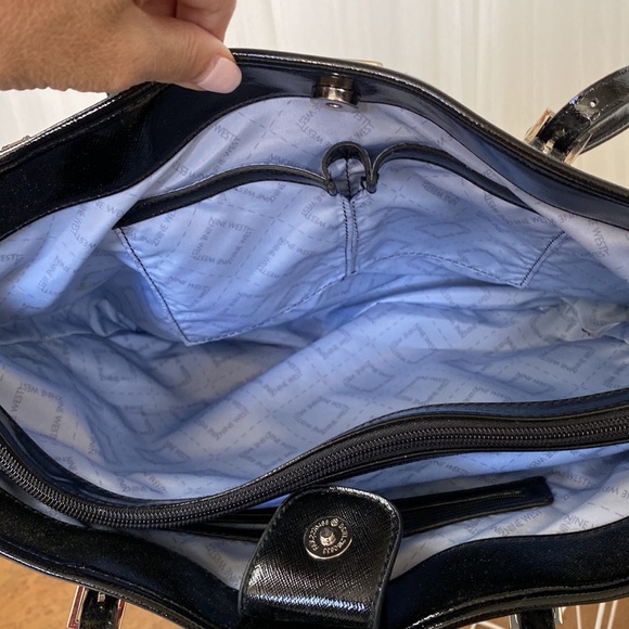 🎉HP🎉Nine West tote bag - Picture 5 of 17